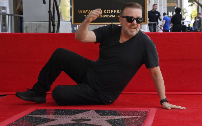 Ricky Gervais - Ricky Gervais je dobil svojo zvezdo na hollywoodskem Pločniku slavnih.