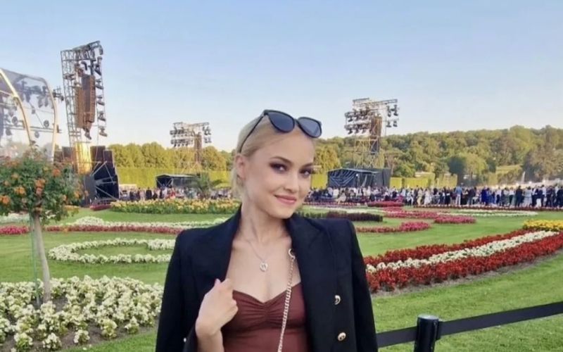 eva cerne 1.jpg