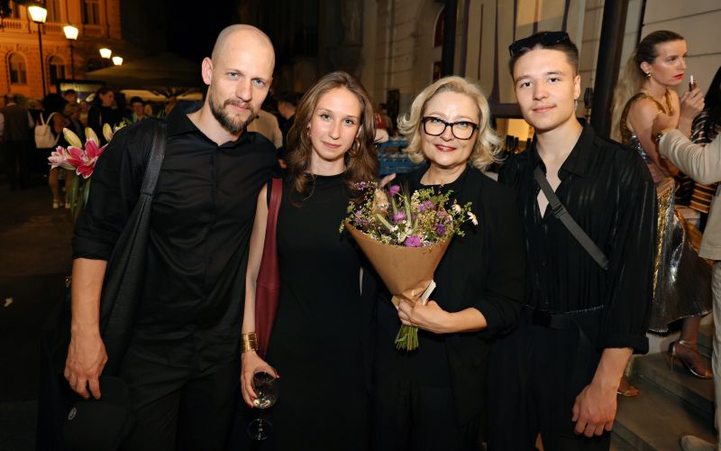 Jernej Gašperin, Nataša Barbara Gračner, Svit Šturbej