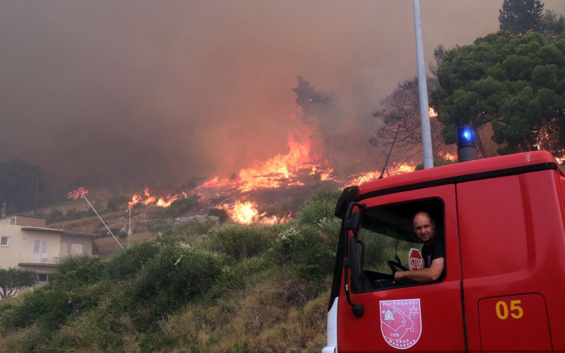 požar, omiš