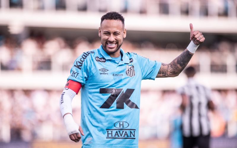 neymar 24 pm.jpg