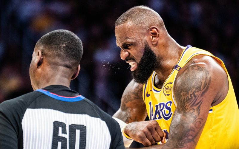 lebron james.jpg
