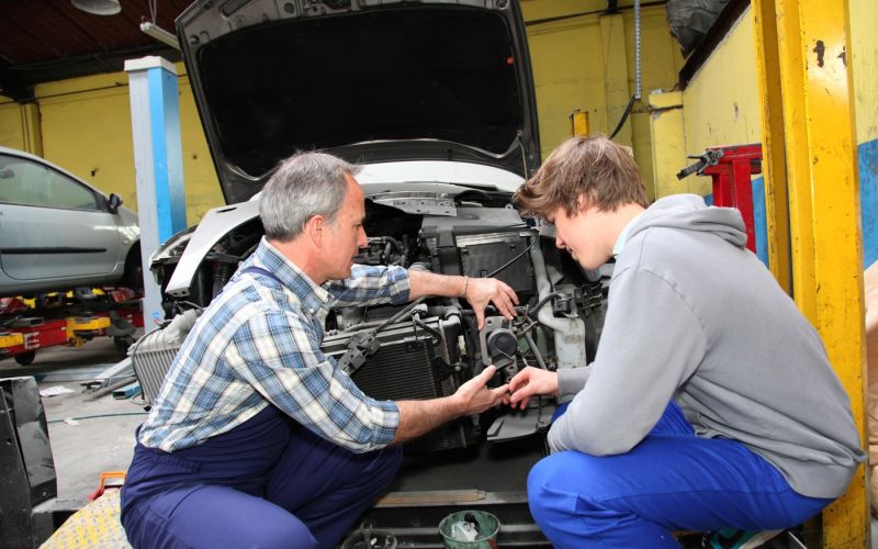 študentsko. delo.jpg