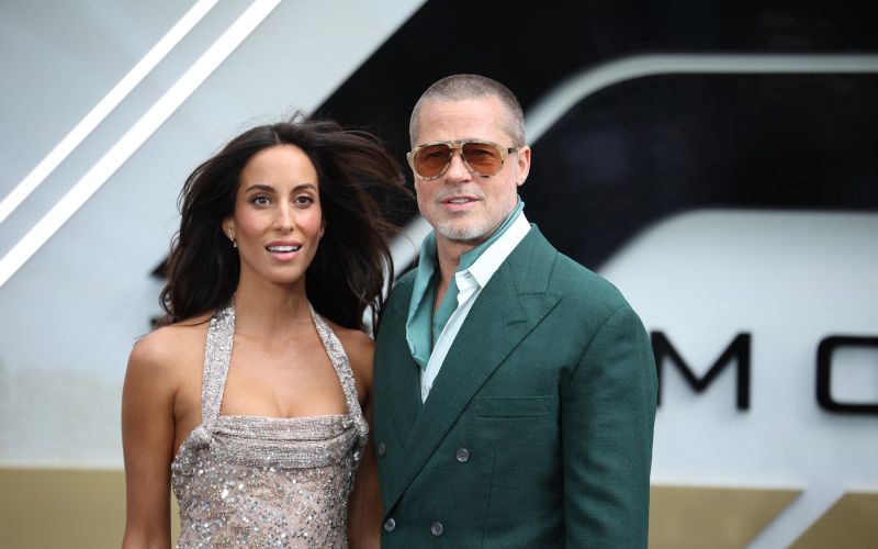 Ines de Ramon, Brad Pitt.jpg