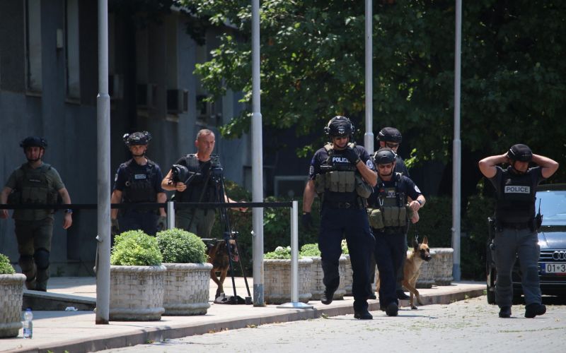 kosovo policija.jpg