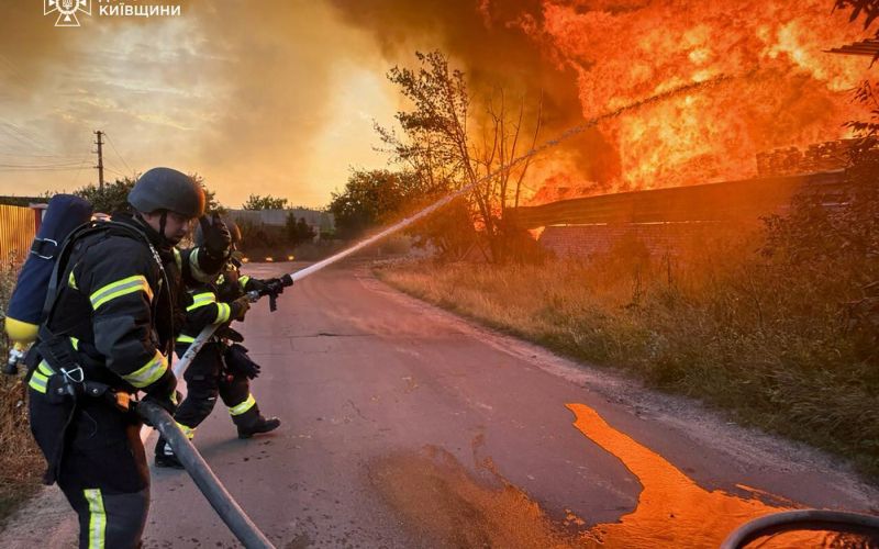 skladišče. raketni napad, kijev.jpg