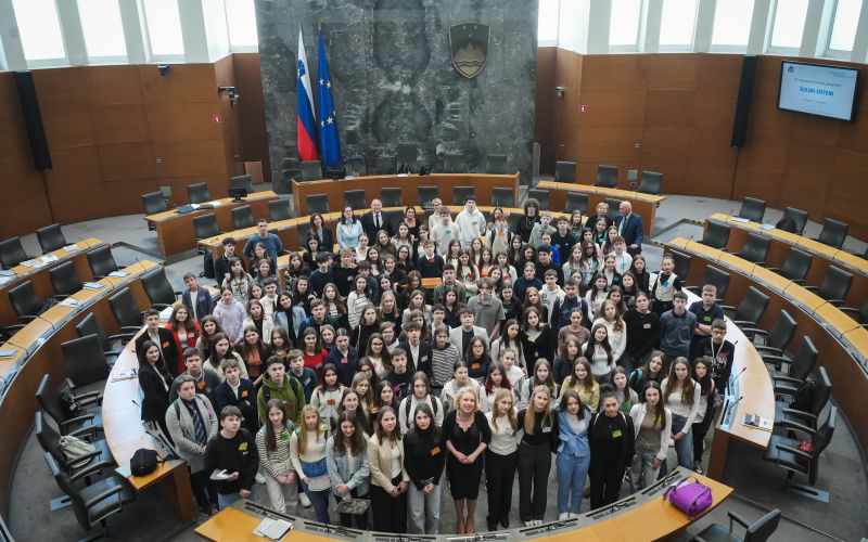 parlament, poslanci, slovenija