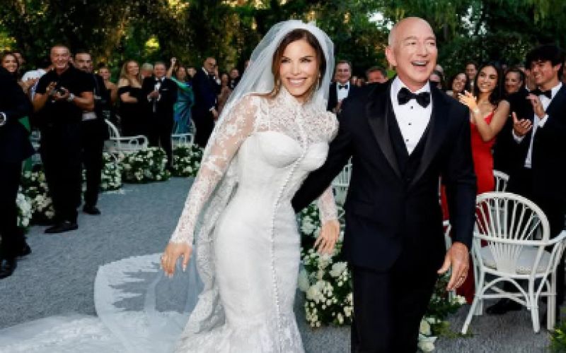 Jeff Bezos - Poroka milijarderja Jeffa Bezosa je bila bolj intimna, kot bi pričakovali.