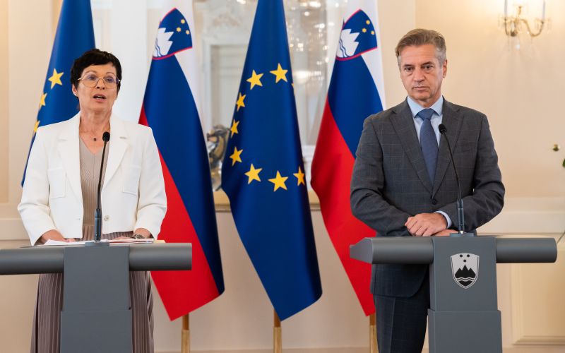 marta kos robert golob.jpg