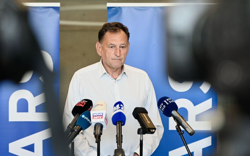 andrej ribič, dars.jpg