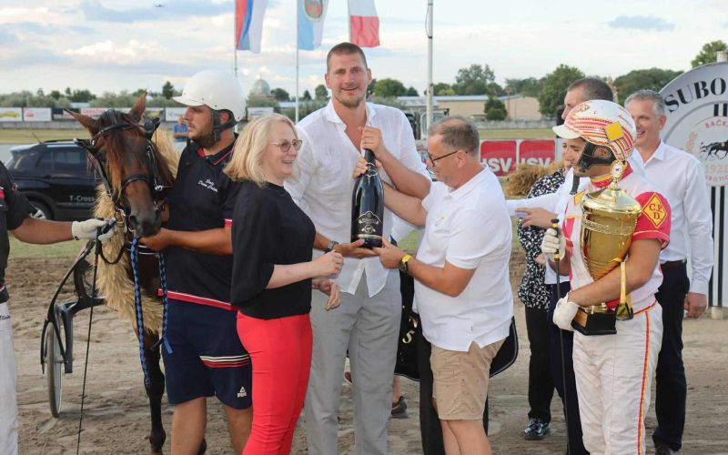 tjaša kos, nikola jokić, kasaške dirke