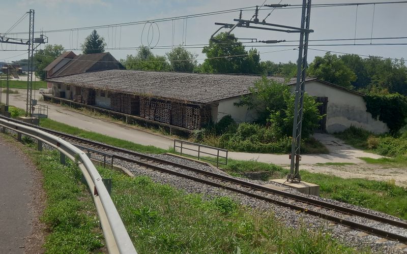 mh-skladišče (1).jpg