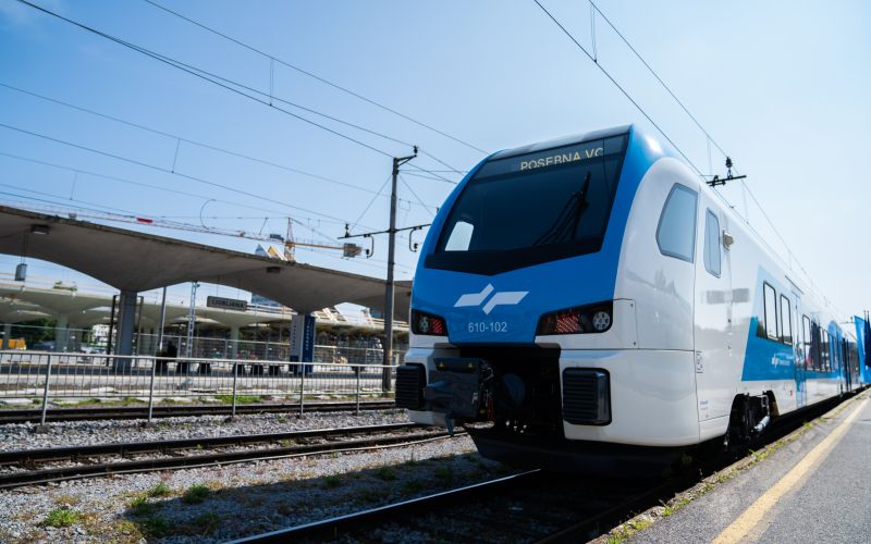 vlak, slovenske železnice