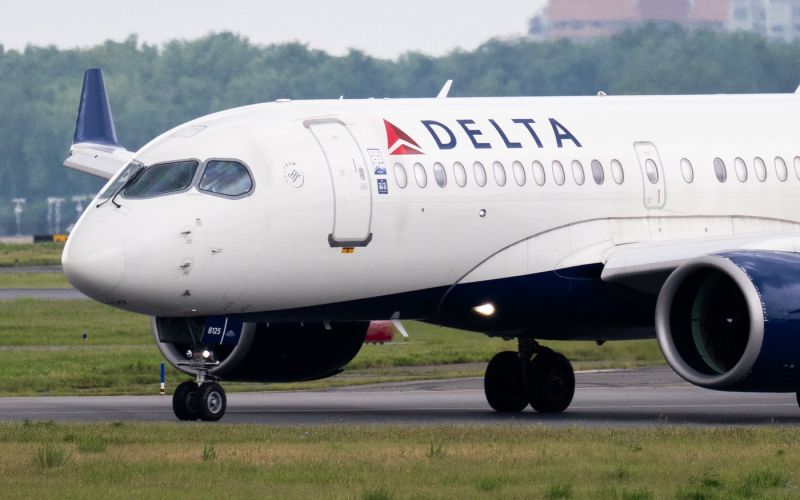 Delta Airlines.jpg