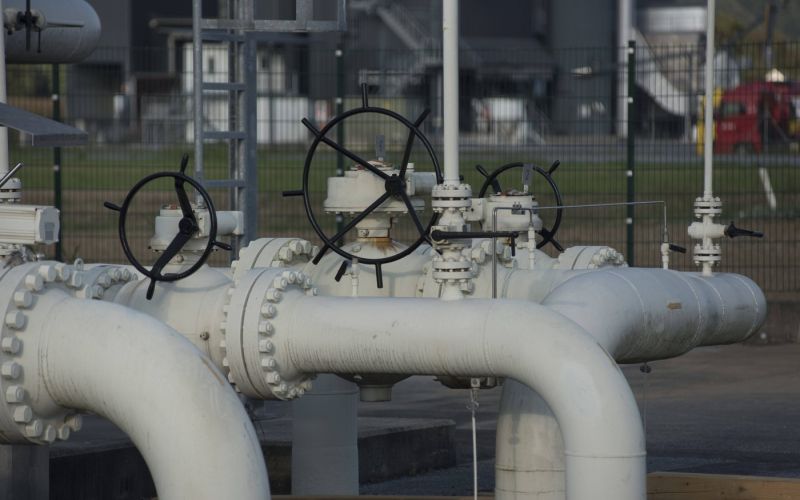 cevovod, nafta, črpanje.jpg