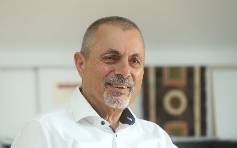 PETER JAMBREK-pl002.jpg