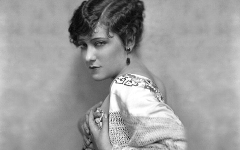 Gloria Swanson je zablestela v nemem filmu in postala ena največjih legend filmske industrije.