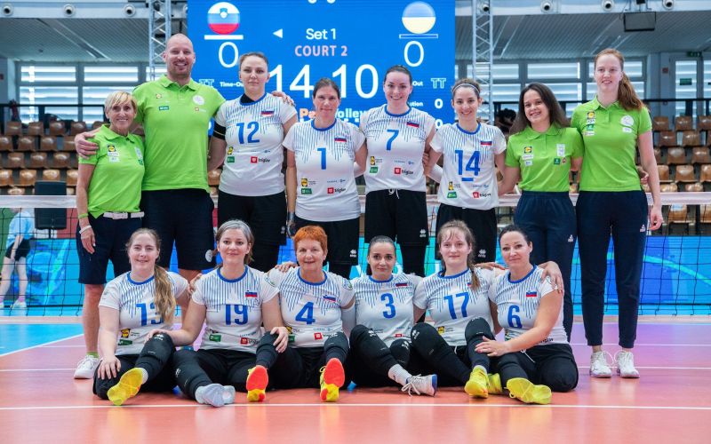 reprezentanca odbojka sede.jpg