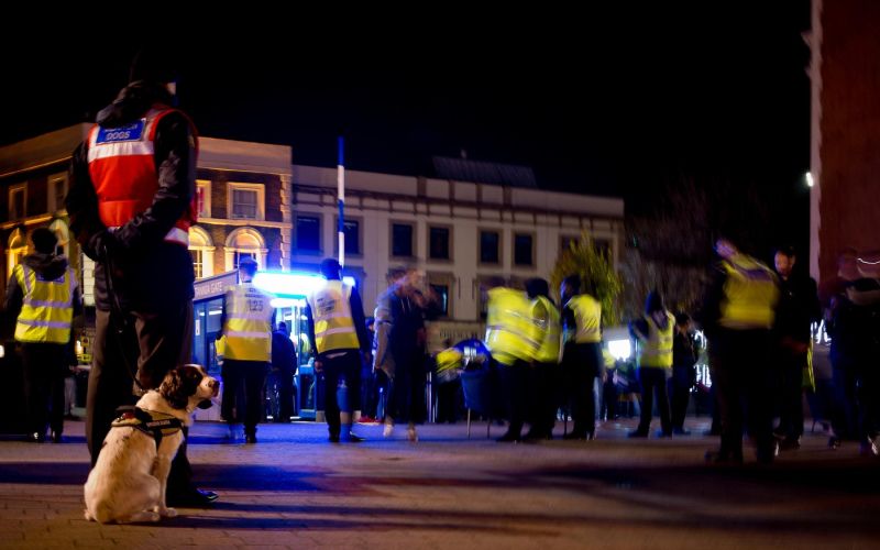 london tekma policija nogomet