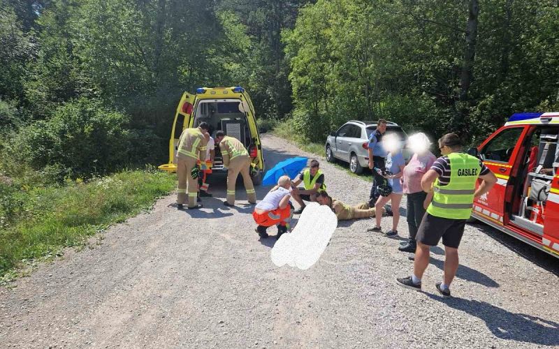Kolesar padec gasilci nesreča