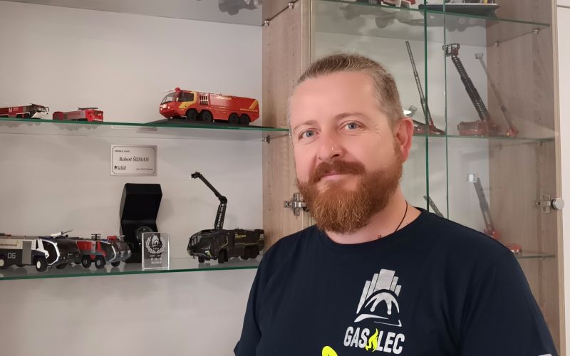 Robert Šuman.jpg