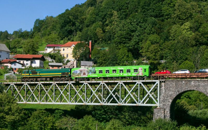 most na soči, avtovlak