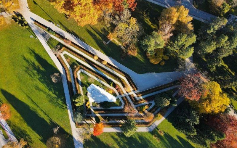 Klepec Marjan - park labirint jesen.jpg