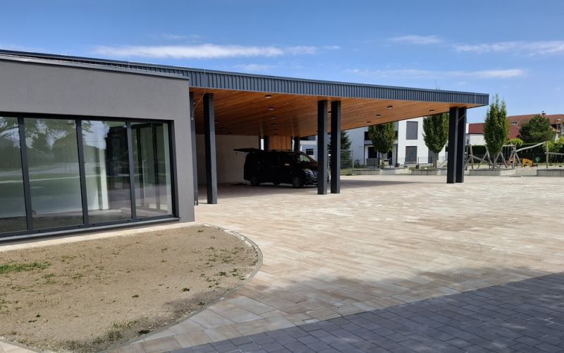 crensovci, vasko-jedro, kavarna, trznica