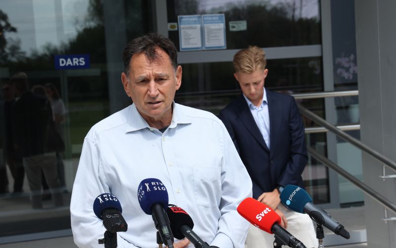 andrej ribič.jpg