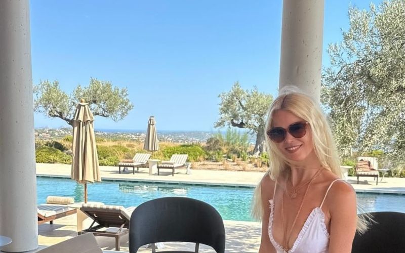 claudia schiffer.jpg