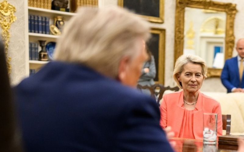 Donald Trump  Ursula von der Leyen