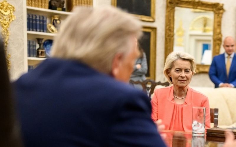 Donald Trump  Ursula von der Leyen