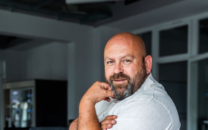 Grega Javornik je spregovoril o novi radijski postaji Aktual Romantika.