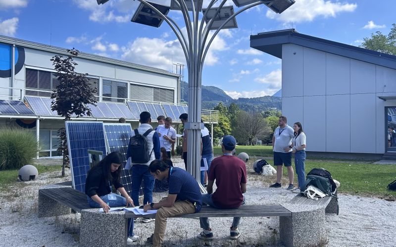 Poletna šola laboratorijske vaje IMG_1209.jpg