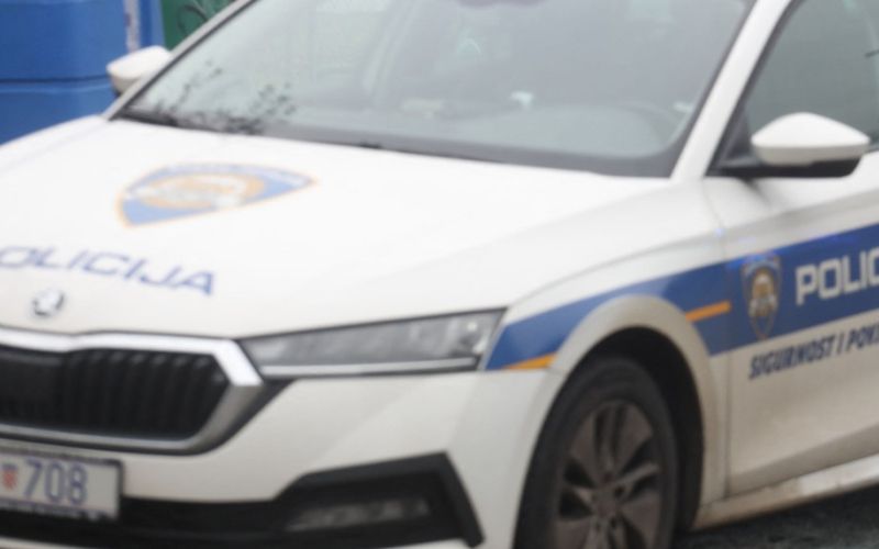 hrvaška policija.jpg