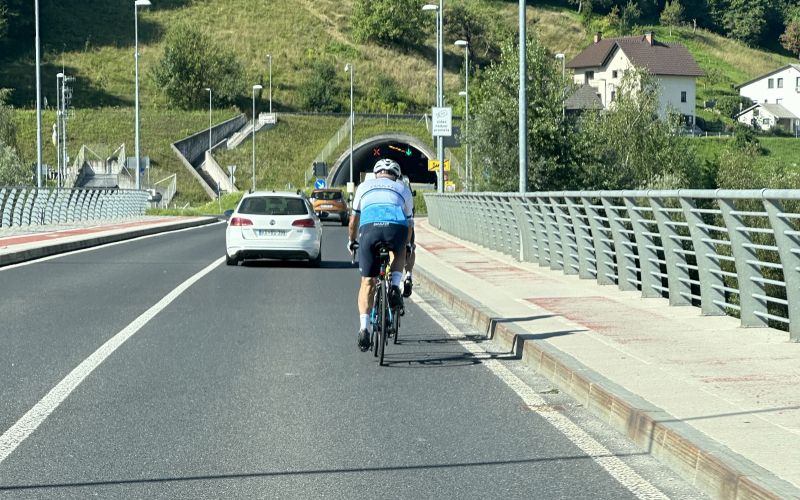kolesar, kolesarska steza, prekršek