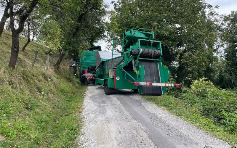 tovornjak, navigacija, delovni stroj.jpg