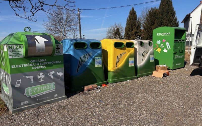 zabojnik-humana, stročja-vas