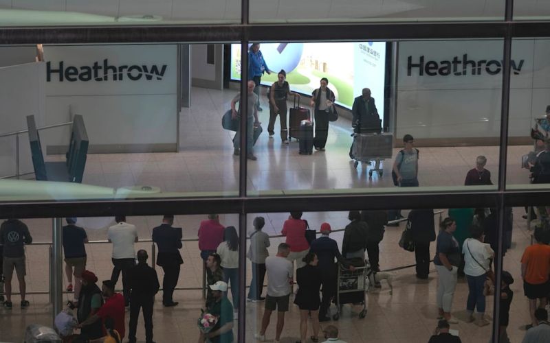 london Heathrowu.jpeg