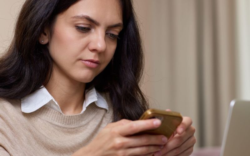 denar nakazilo takojšnje plačilo