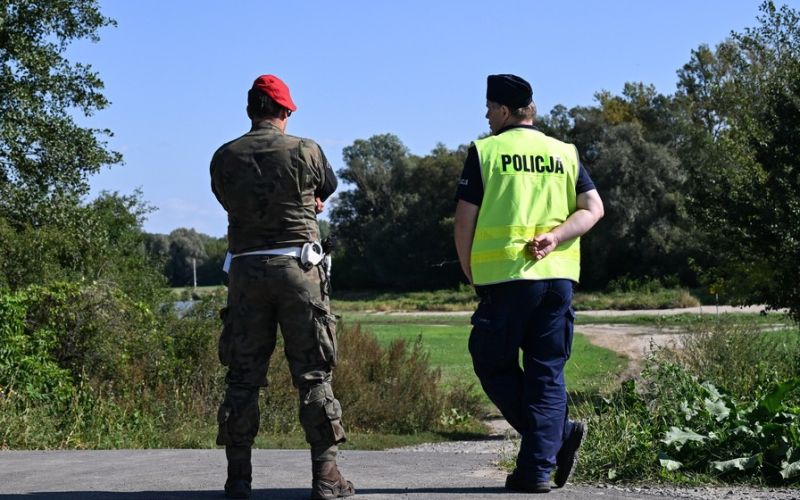 poljska vojska policija.jpg