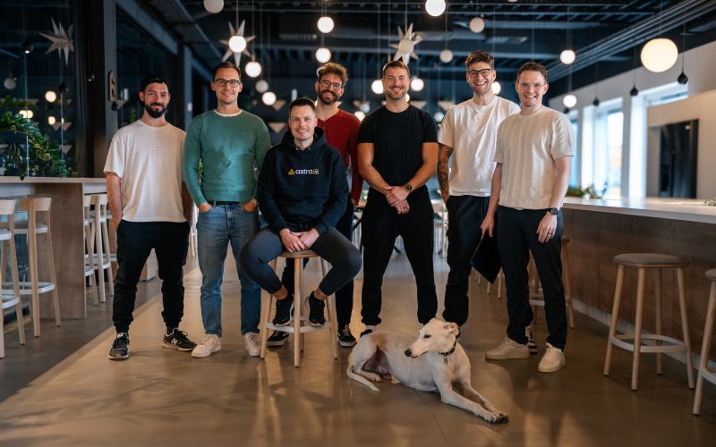 startup-leta-2025, astra-ai