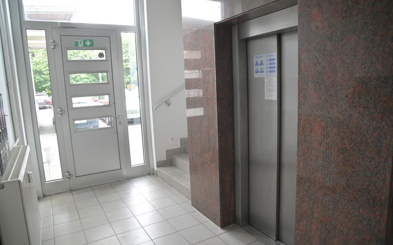 šavel-center, dvigalo, upravljalec-stavbe, komunala