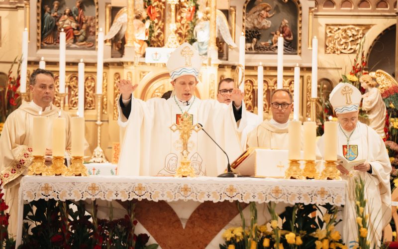škofovo-posvečenje, črenšovci, janez-kozinc, škof
