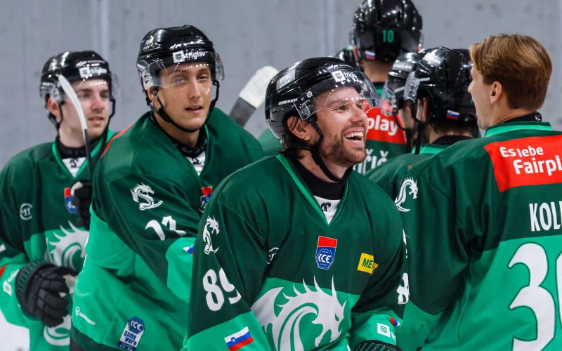 hk olimpija 25 af.jpg