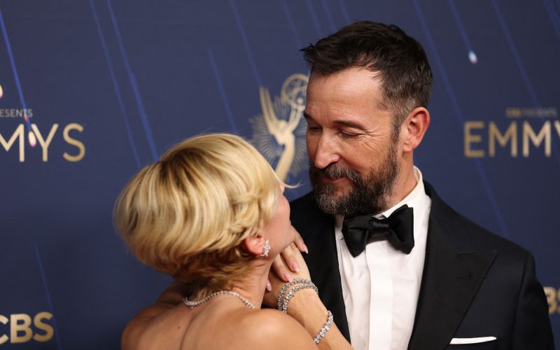 noah-wyle, sara-wyle