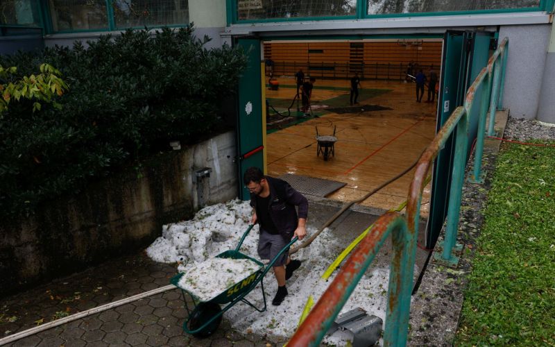dvorana leona štuklja, naliv, toča, čiščenje.jpg