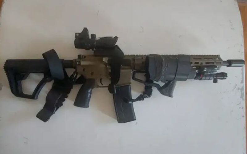 airsoft puška.jpg