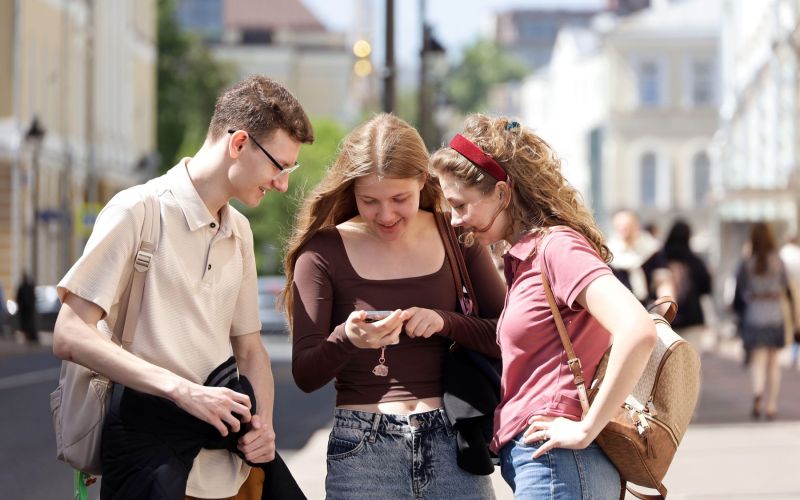 mobilni-telefon
