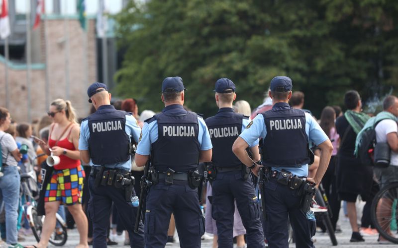 policija poletje RB.jpg
